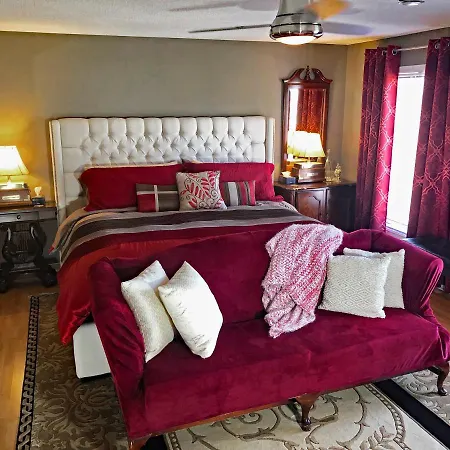 Butler Creek House Bed & Breakfast Niagara-on-the-Lake Exterior photo