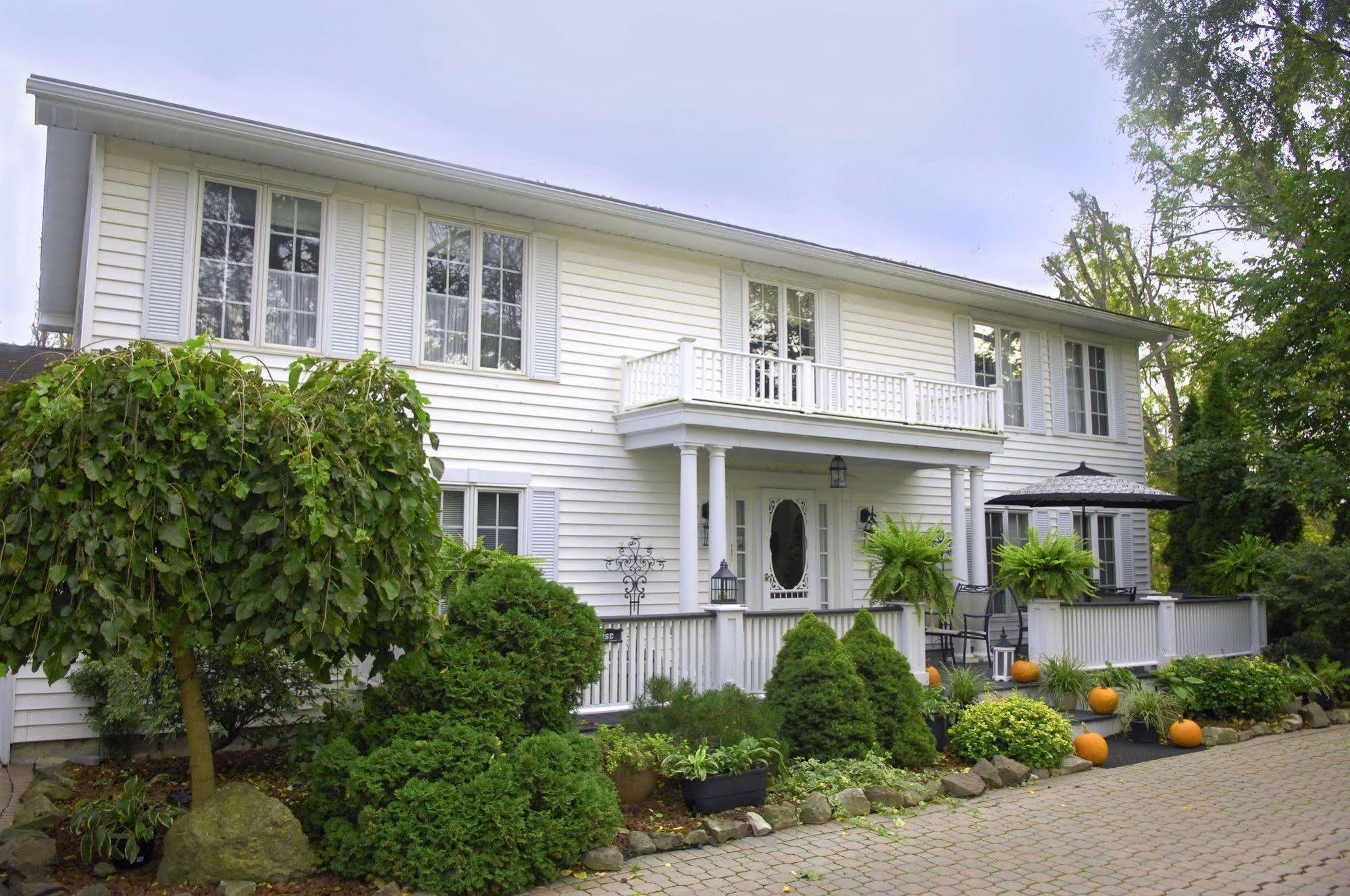Butler Creek House Bed & Breakfast Niagara-on-the-Lake