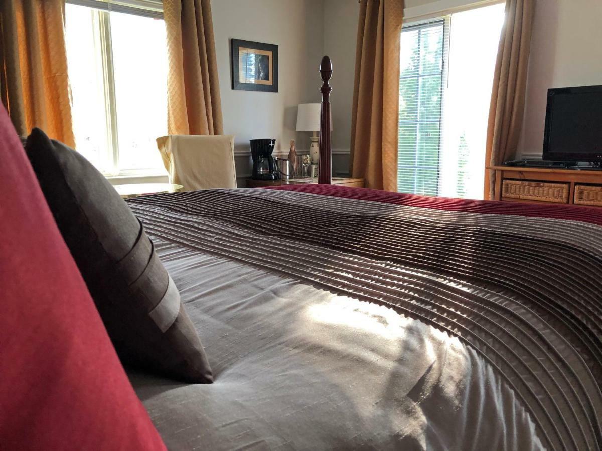 Bed & Breakfast Butler Creek House 3*